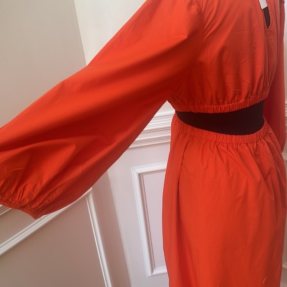 Ingrid & Isabel Maternity Cut-Out Maxi Dress👗 top and bottom lined. - Picture 4 of 9